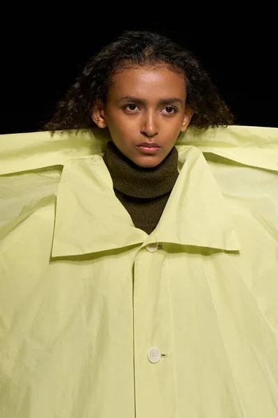Look 66
